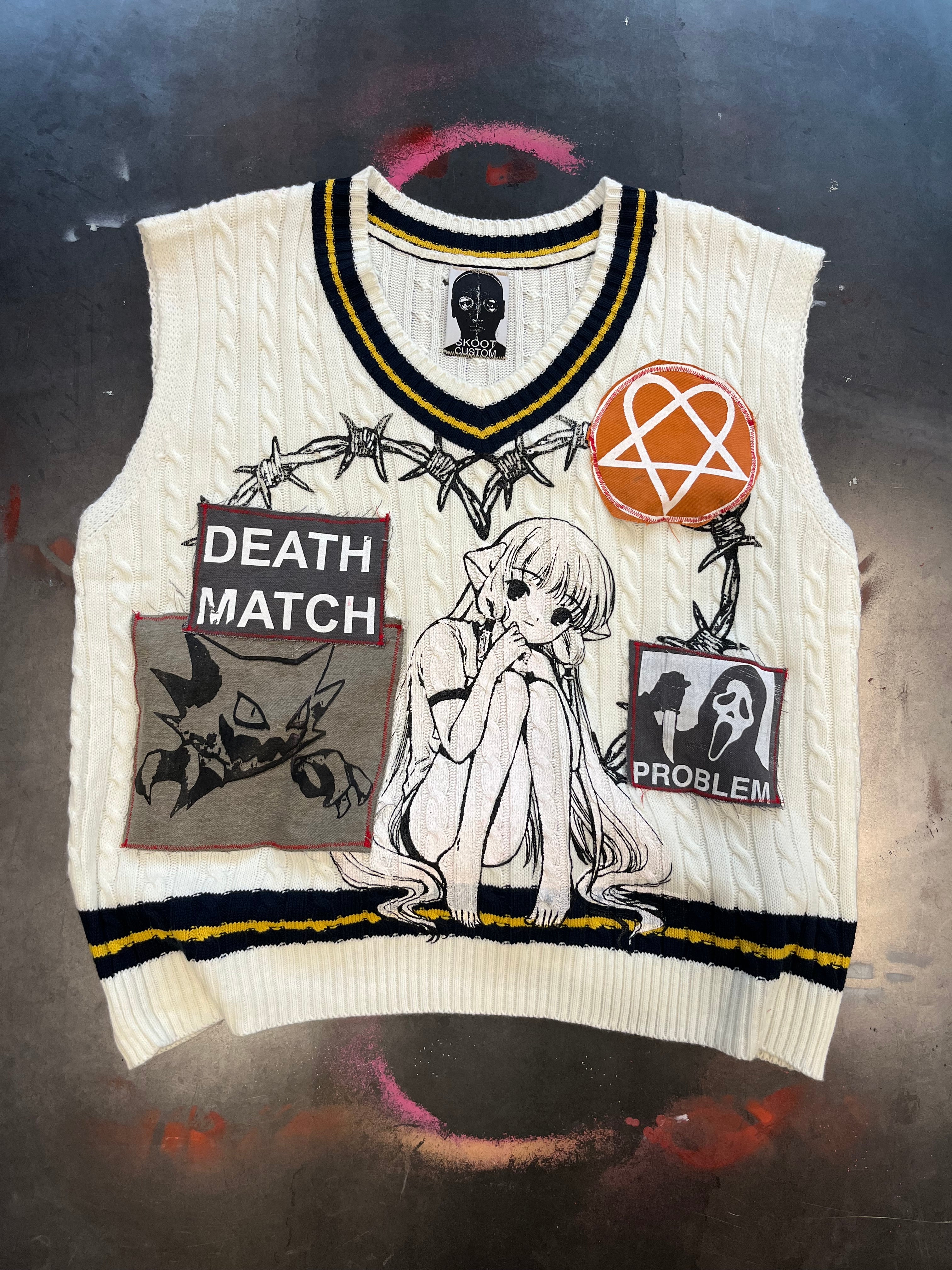 HAUNT V NECK VEST