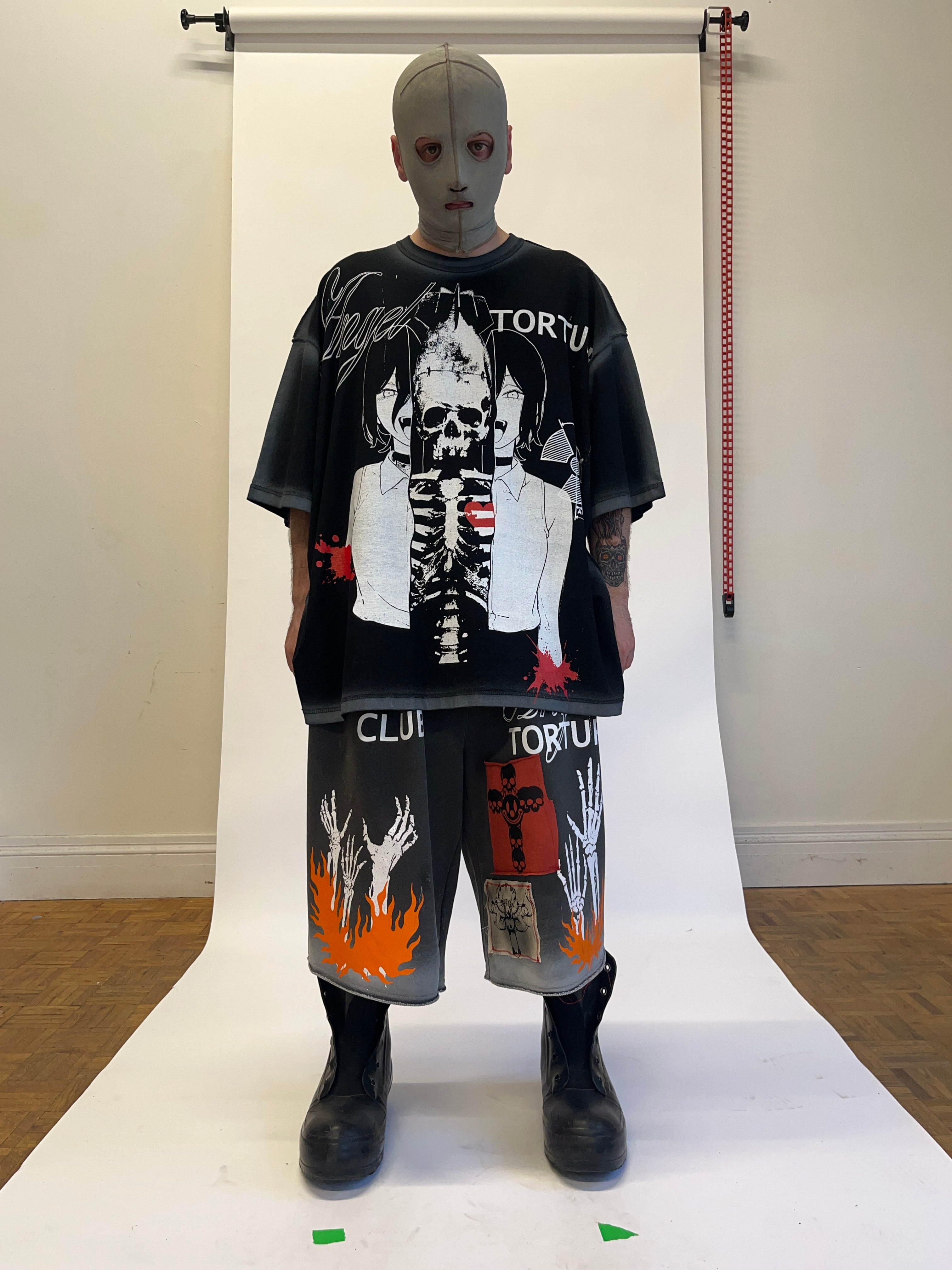 Bombomb Tee