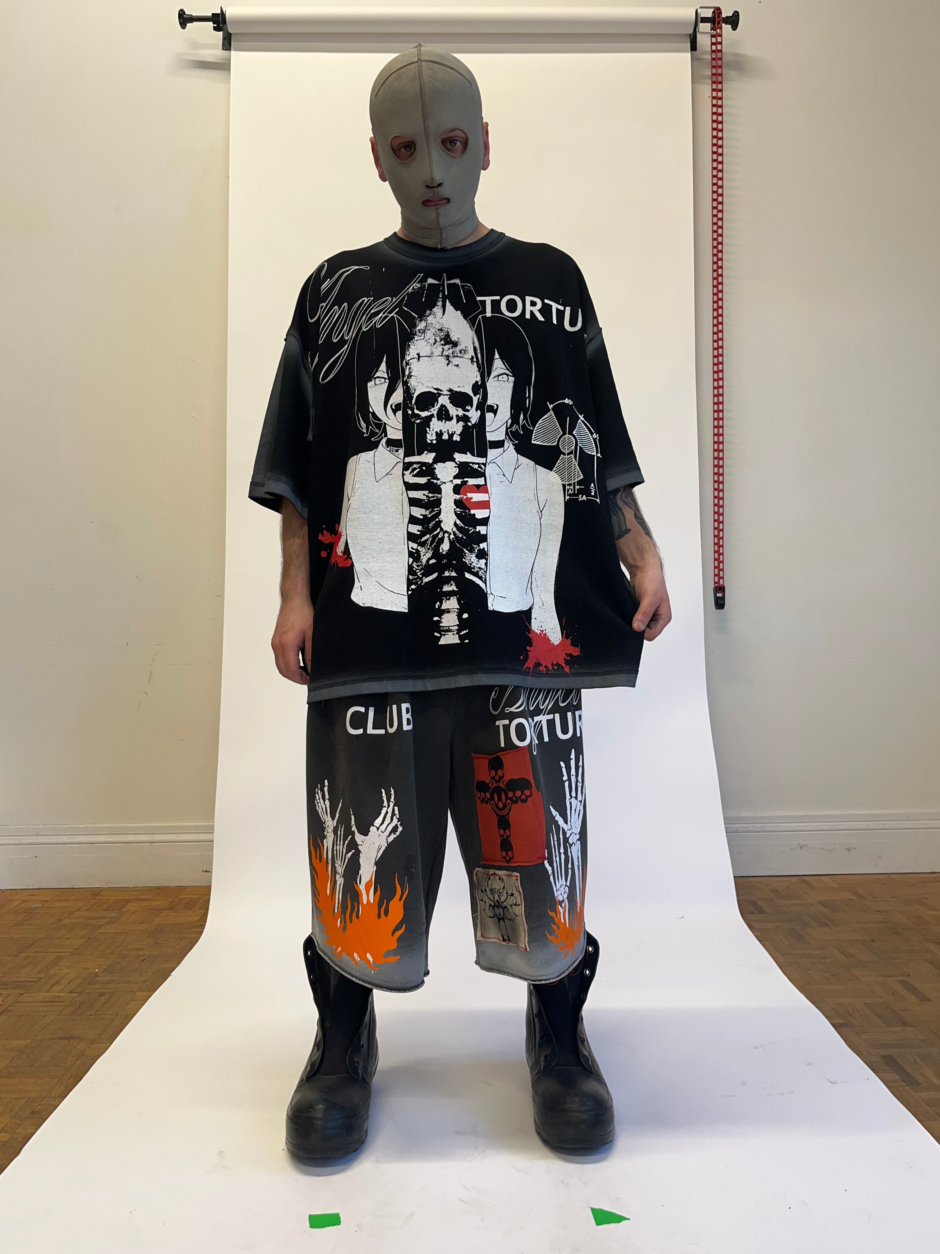 Bombomb Tee