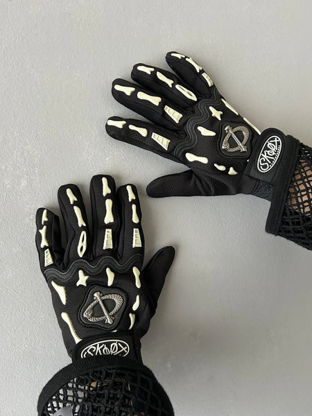 小物 skoot DEATH GRIPS GLOVES BB60D3A6-9D03-4D5E-96C9-